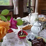 Couette-café The Roses Garden Millesimo