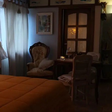 The Roses Garden 3*