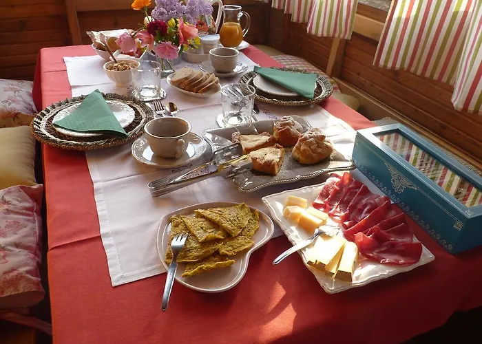 The Roses Garden Bed and breakfast 3*